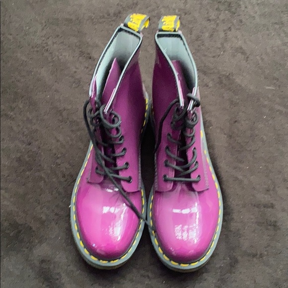 Dr. Martens Shoes - 🔥 Brand NWOT Dr.Marten boots 9🔥